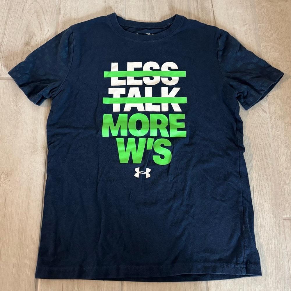 Under Armour Men's Blue Tee with Green Graphic